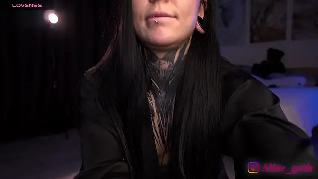 Alise Eve  online show from January 16, 6:04 pm