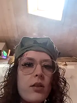 marijacucu online show from June 17, 10:05 am
