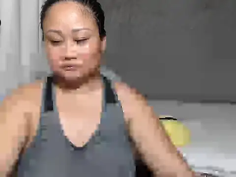 jengrey online show from June 2, 1:12 pm