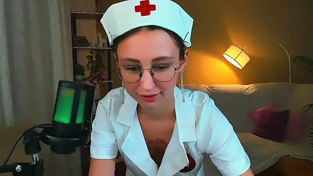 YourLovellyStory online show from October 21, 7:18 pm