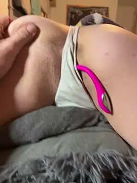 heycutie18 online show from October 24, 11:45 pm