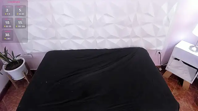 HannahToons online show from October 7, 3:44 am