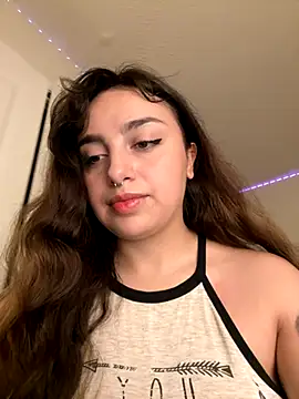 CharmingMaddie online show from September 13, 9:06 am