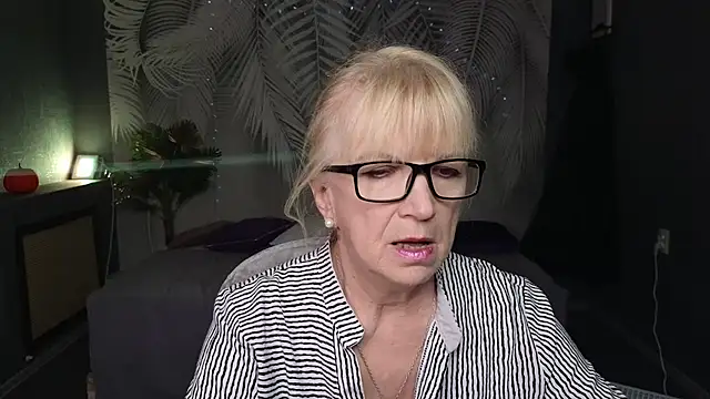 Sabina Ros online show from December 15, 6:29 am