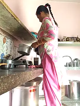 Love-pari077 online show from June 18, 2:46 am