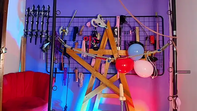 Massteer dannlook bdsm online show from November 24, 8:44 pm