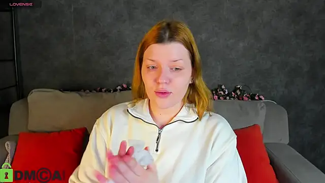 Michele Greenn online show from February 26, 1:15 am