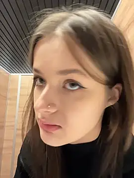 KittyQueeny online show from September 29, 2:11 pm