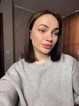 SaraLow online show from March 16, 10:30 am