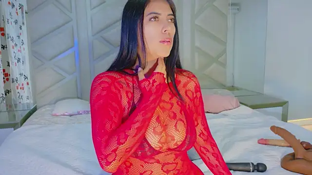 RoseMariee  online show from March 18, 12:32 pm