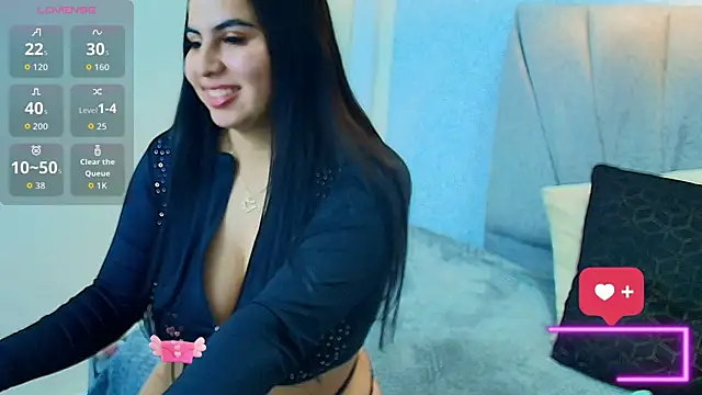 Aly Smith  online show from October 2, 12:54 pm