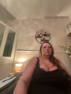 BuxomKitty BBW online show from March 14, 8:10 pm