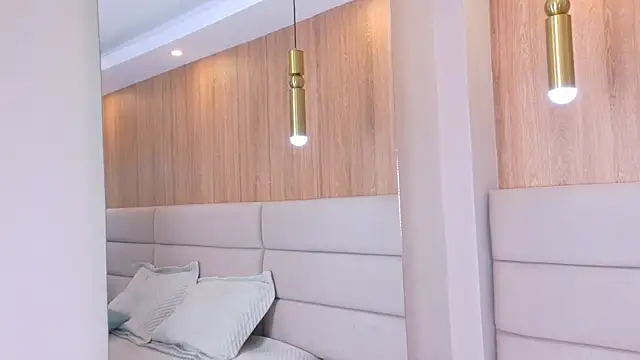 ZoehAngel online show from March 27, 2:29 pm