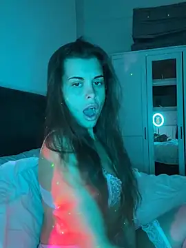 AlitaNova online show from October 12, 7:05 pm