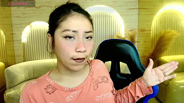 valentina r  online show from April 1, 3:29 am