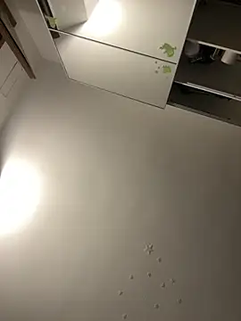 piccolaflo online show from November 15, 5:58 pm