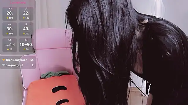 Miu-999 online show from November 28, 8:39 am