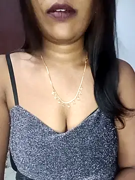 Tamil kavinila online show from April 5, 4:17 pm