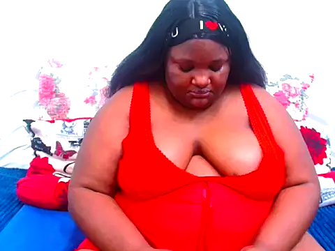 ChubbyBoobsxxx online show from October 26, 7:04 am