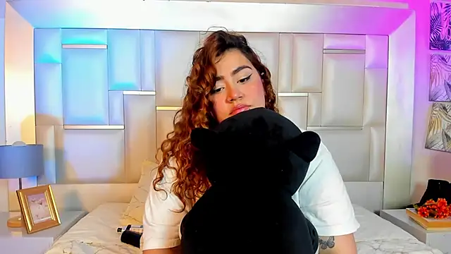 AdelaTaylor online show from November 23, 4:19 pm