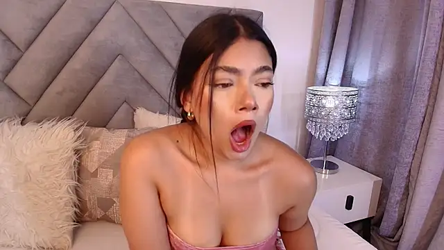 sara owens7 online show from March 27, 2:24 am