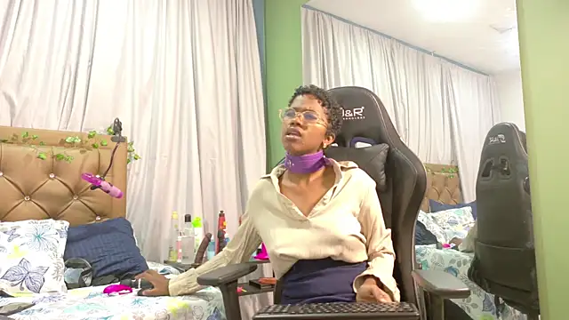 didoelizabeth online show from September 29, 1:16 pm