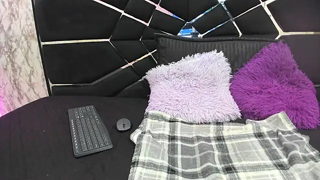 LITTLESUSSYY  online show from September 16, 12:13 pm