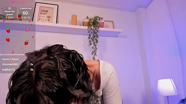 Vampgyal online show from March 18, 11:10 pm