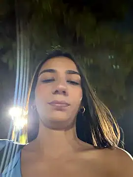 -juicy  online show from January 15, 11:33 pm