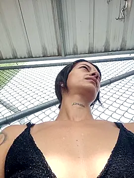 Akasha001 online show from September 28, 1:49 pm