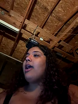 1n0nlythroat online show from November 5, 1:22 am