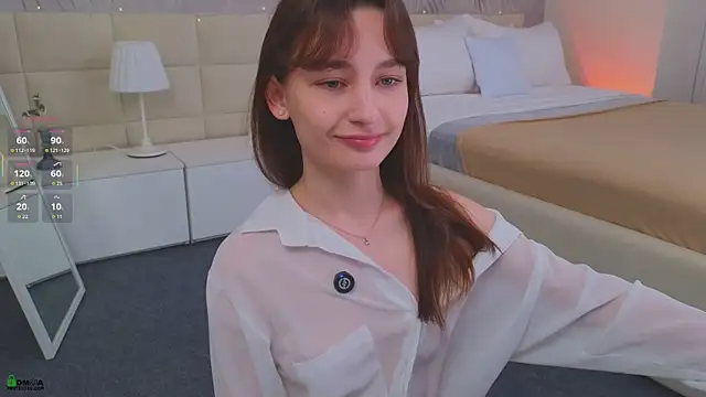 LolaPrise online show from February 26, 2:10 am