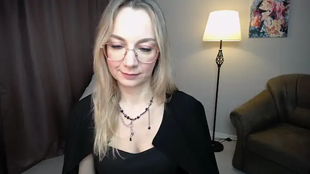 Ava Elior online show from November 13, 10:58 am