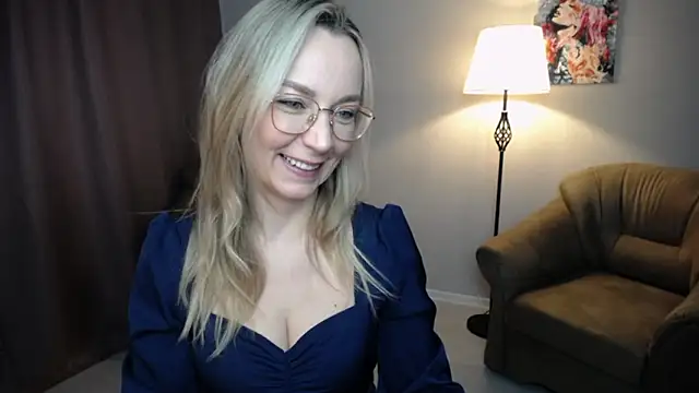 Ava Elior online show from March 4, 11:39 am