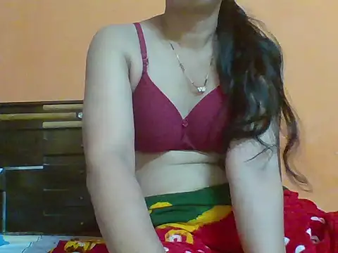 Snapshot of Marathi_q4een01 chatting on September 15, 5:49 am Marathi q4een01 online show from September 15, 5:49 am