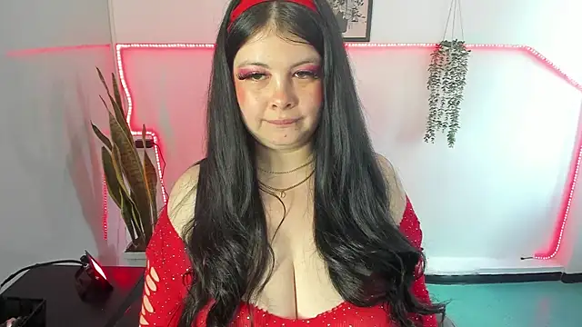 Angie lynn online show from December 14, 8:03 pm