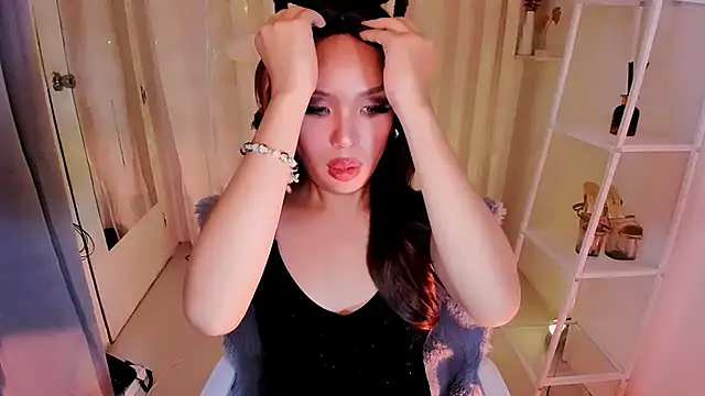 MS LUNA online show from September 23, 7:45 pm