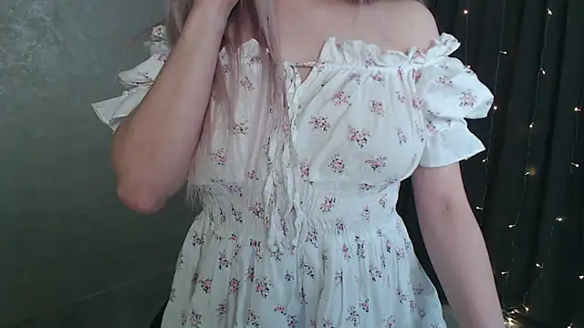 arlana klart online show from February 10, 9:01 am