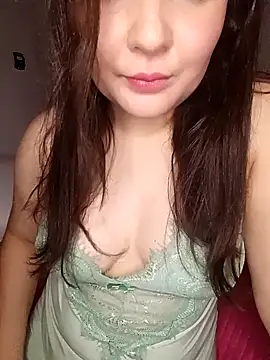 morenaq online show from September 13, 5:37 am