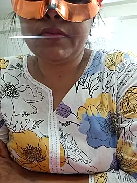 SIMIHOT online show from October 18, 4:10 pm