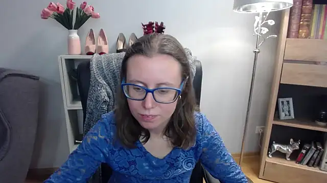 sweetxLizzy online show from December 3, 5:43 am