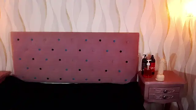 Naomi Braunx online show from July 17, 4:54 pm