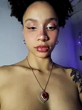 bettyboo2801 online show from November 12, 6:22 am