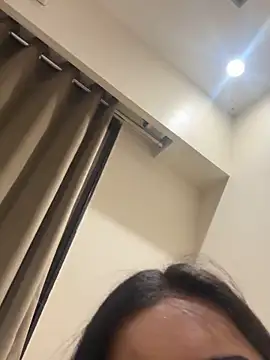 desitease online show from October 29, 6:10 pm