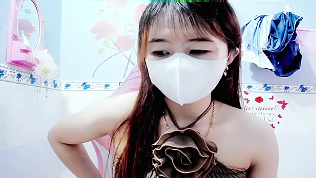 Snapshot of Anna_sexyX chatting on October 23, 5:24 am Anna sexyX online show from October 23, 5:24 am