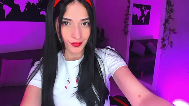 ZoeValencia1 online show from February 3, 12:10 pm