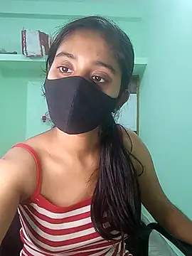 shrutee12 online show from February 5, 5:05 pm