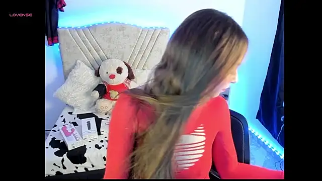 Mia Victoria22 online show from March 19, 2:10 pm