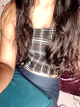 trending tamizhachii online show from October 19, 5:59 pm