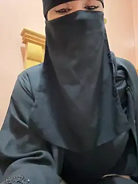  Laiali  online show from April 15, 3:56 pm